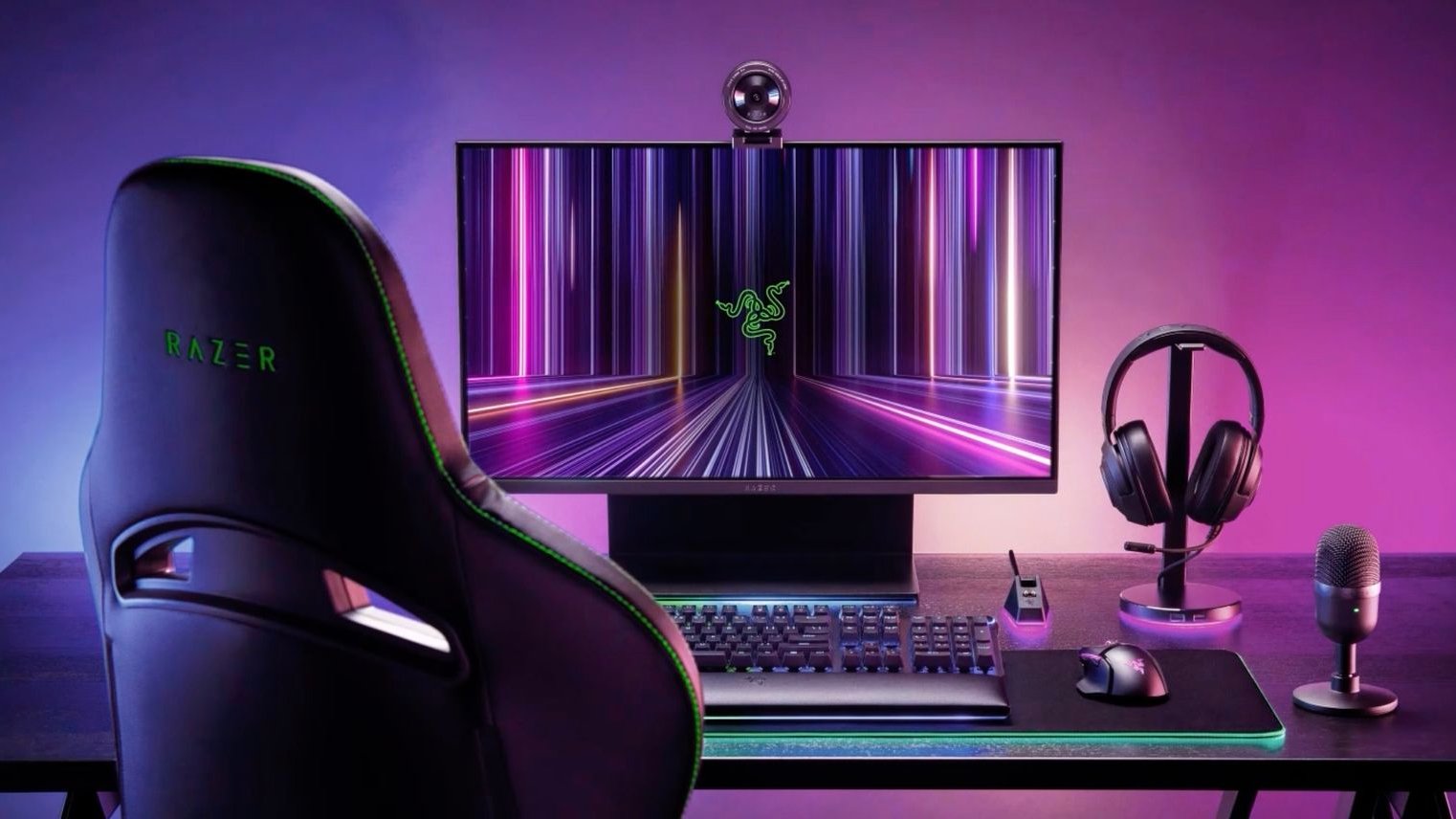 Image default