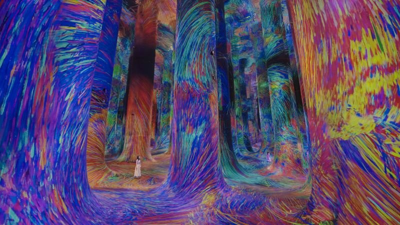 Image default